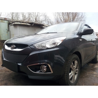 Решетка радиатора черная HYUNDAI ix35 с 2010 года