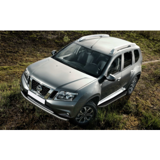 Пороги алюминиевые с нержавеющим кантом NISSAN Terrano (Ниссан Террано) с 2014 г.