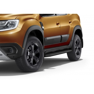 Пороги алюминиевые с черным стальным кантом RENAULT Duster (Рено Дастер) с 2021 года