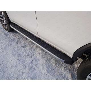 Пороги алюминиевые с пластиковой накладкой карбон (серебро, серые, черные) 1820 мм Toyota Fortuner (Тойота Фортунер)