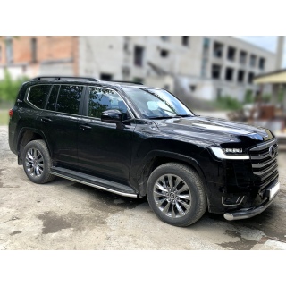 Защита штатного порога из нержавеющей стали d43 мм TOYOTA Land Cruiser 300 (Тойота Ленд Крузер 300) 