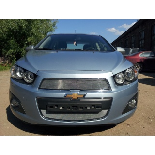 Защитная сетка на решетку радиатора хромированная нижняя CHEVROLET Aveo