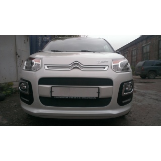 Решетка радиатора черная (2 части) CITROEN C3 Picasso