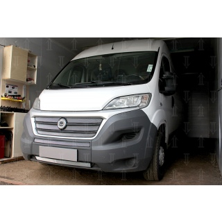 Решетка радиатора хромированная нижняя (2 части) FIAT Ducato