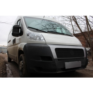 Решетка радиатора черная нижняя FIAT Ducato