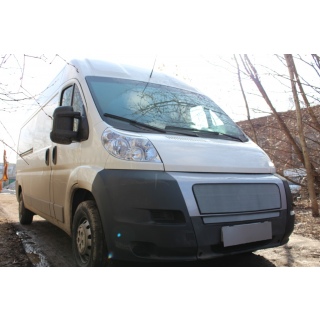 Решетка радиатора хромированная верхняя FIAT Ducato