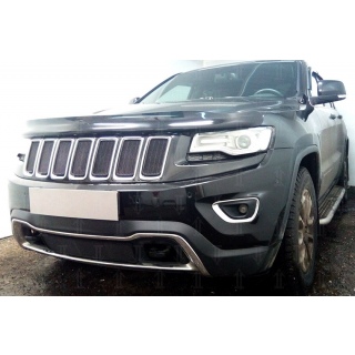 Решетка радиатора черная (верх) Jeep Grand Cherokee IV (WK2) (Laredo, Limited) с 2013 по 2018 год