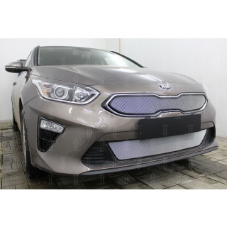 Решетка радиатора хромированная (низ, с датчиком АСС) KIA Ceed III (КИА Сид) с 2018 года выпуска