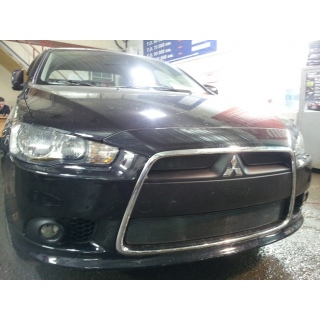 Решетка радиатора черная (3 части) MITSUBISHI Lancer X (Митсубиши Лансер X) с 2011 года выпуска