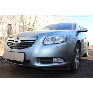 Решетка радиатора черная (низ) Opel Insignia (Опель Инсигния) с 2009 года выпуска