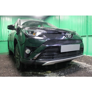 Решетка радиатора черная (низ-2 части) TOYOTA Rav-4 (Тойота Рав-4) с 2015 года 