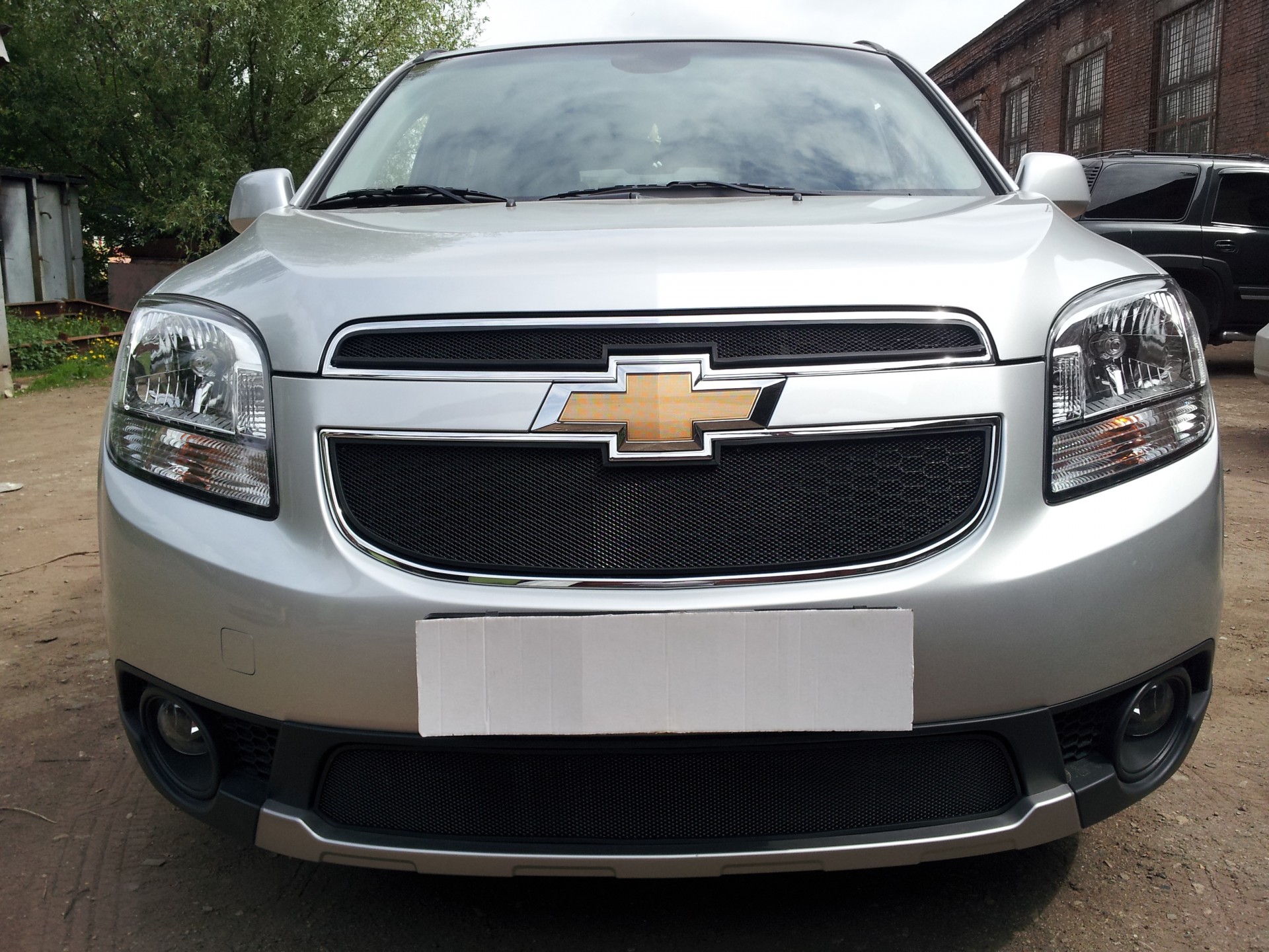 Защитная сетка на решетку радиатора черная средняя CHEVROLET Orlando - 2310  руб.